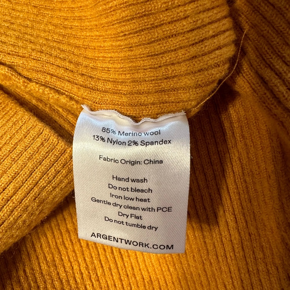 ARGENT Colorway Shortsleeve Polo Sweater in Merino Wool - Picture 7 of 8